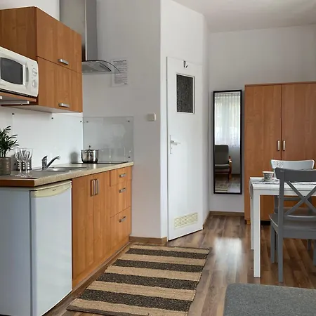 Pod Kasztanami Kwatera prywatna Jantar