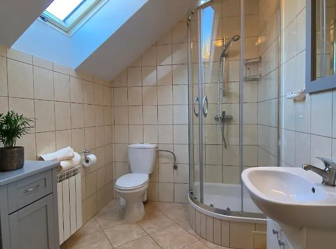 Pod Kasztanami Jantar