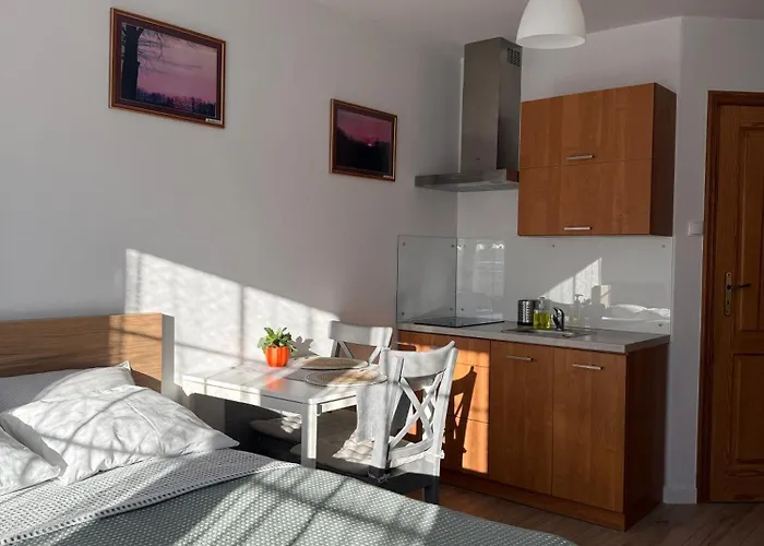 Pod Kasztanami * Jantar